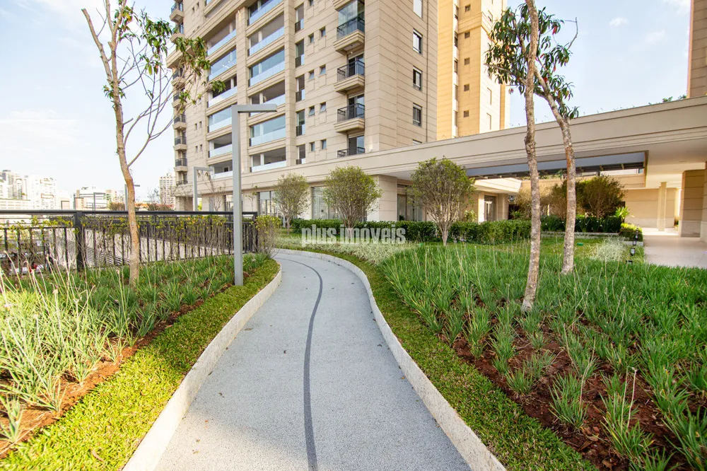 Apartamento, 3 quartos, 212 m² - Foto 1