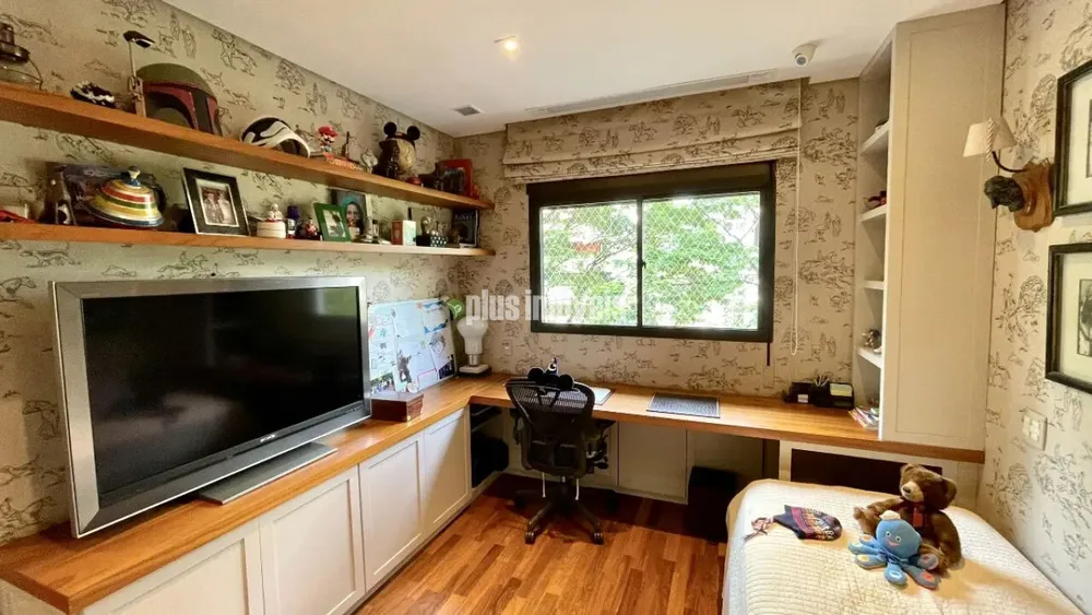 Apartamento, 3 quartos, 240 m² - Foto 8