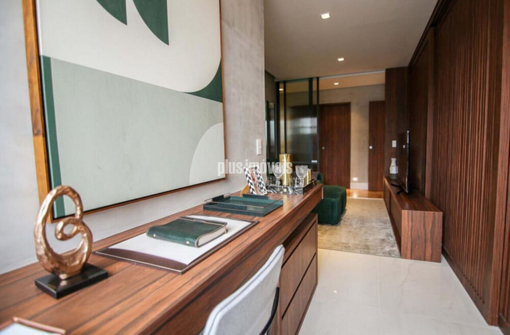 Apartamento, 4 quartos, 211 m² - Foto 1