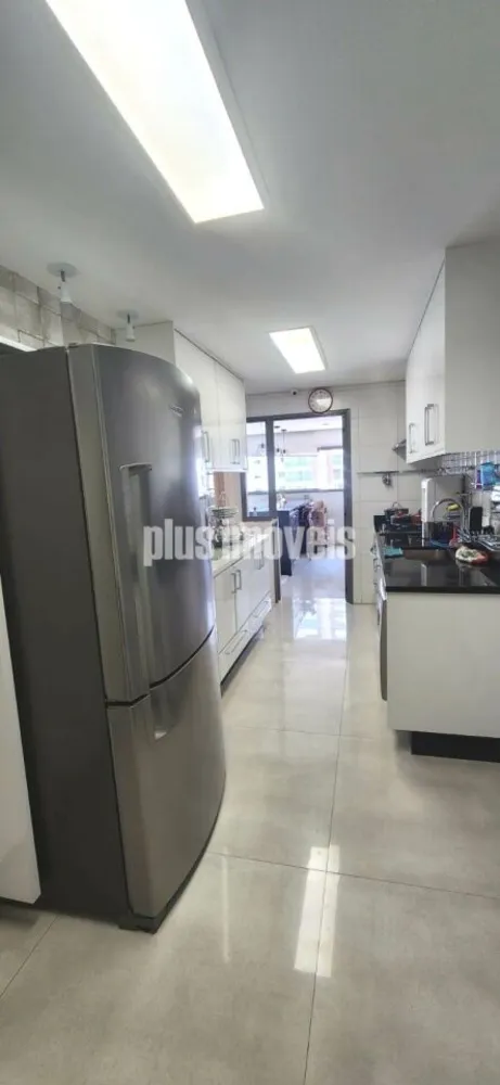 Apartamento, 3 quartos, 174 m² - Foto 1