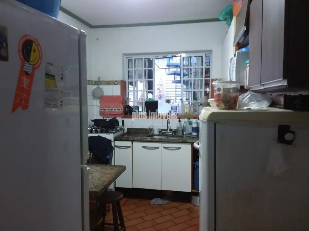 Casa, 5 quartos, 142 m² - Foto 4
