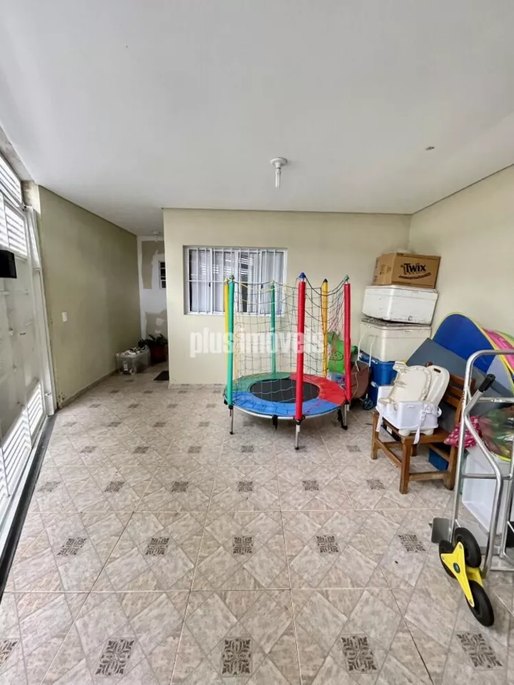 Casa de Vila à venda com 2 quartos, 80m² - Foto 2