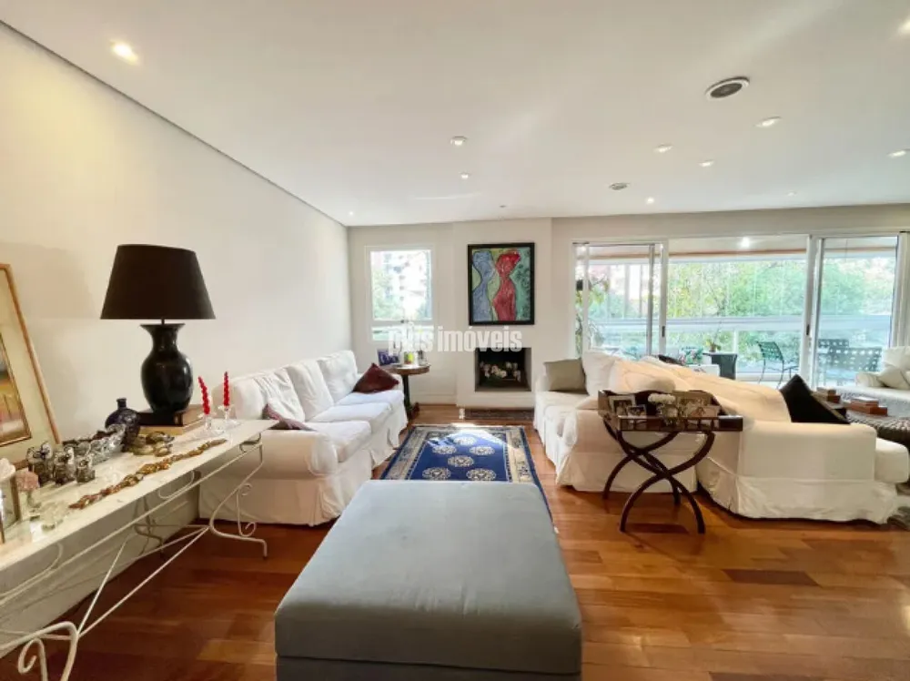 Apartamento, 4 quartos, 214 m² - Foto 1