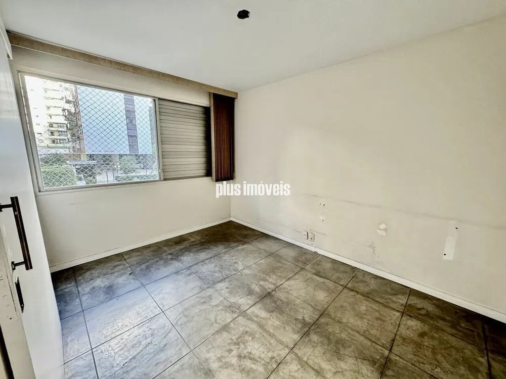 Apartamento, 3 quartos, 134 m² - Foto 2