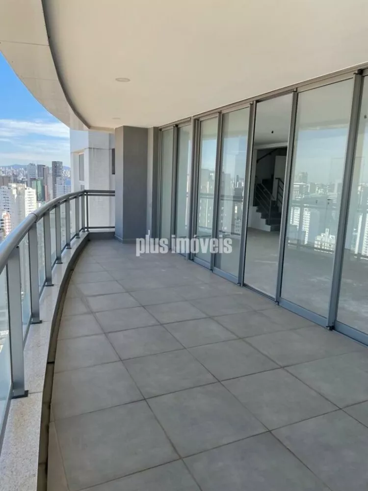 Apartamento à venda com 4 quartos, 324m² - Foto 3