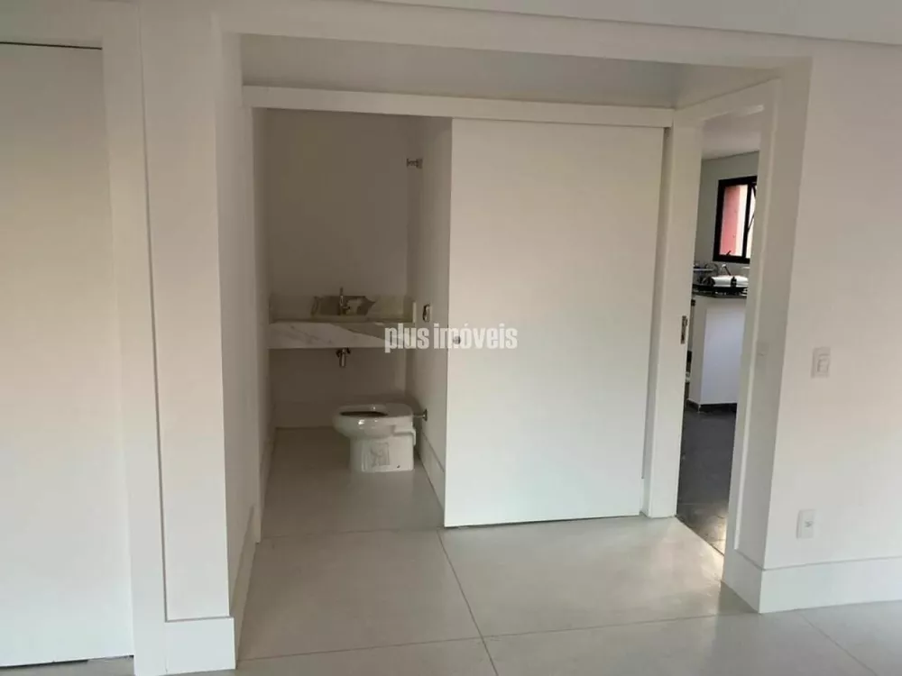 Apartamento à venda com 4 quartos, 212m² - Foto 6