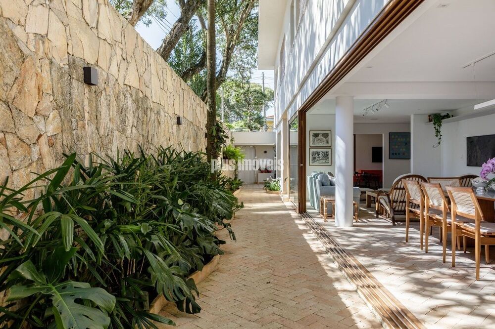 Casa, 3 quartos, 427 m² - Foto 1