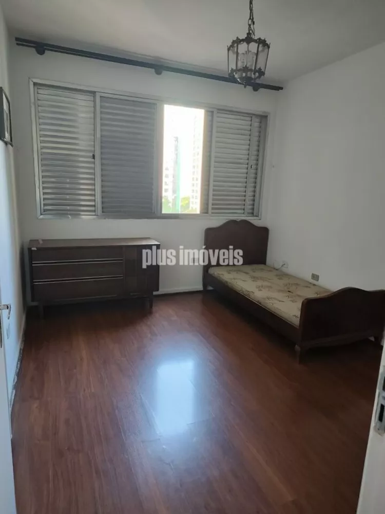 Apartamento à venda com 3 quartos, 136m² - Foto 4