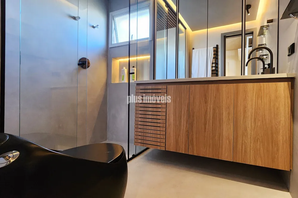Apartamento, 3 quartos, 142 m² - Foto 1