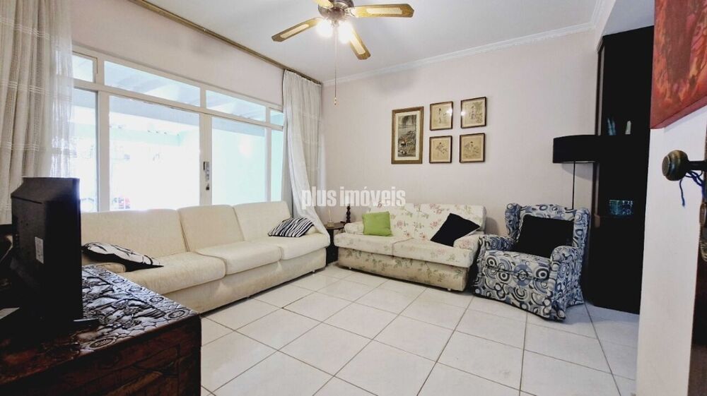 Casa à venda com 3 quartos, 177m² - Foto 2