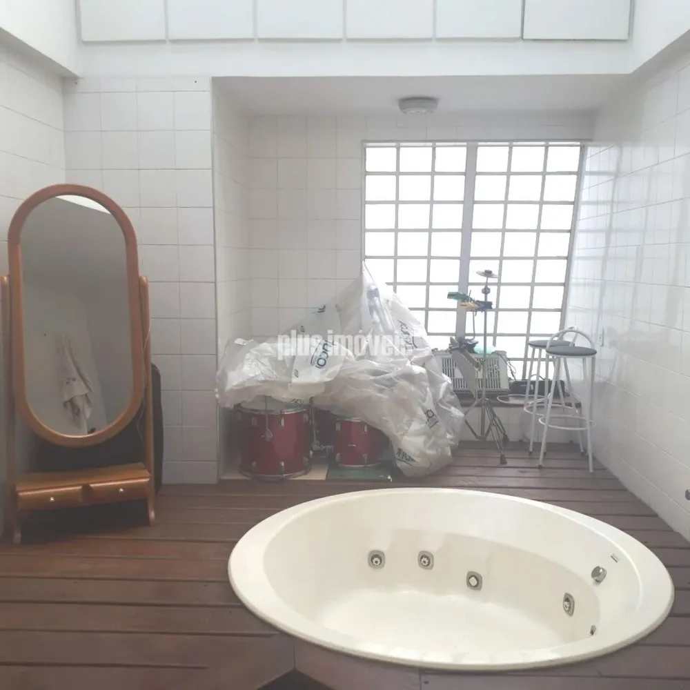 Casa, 3 quartos, 271 m² - Foto 2