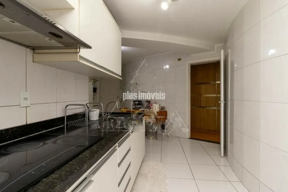 Apartamento, 3 quartos, 177 m² - Foto 1