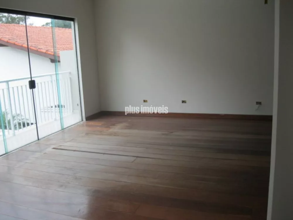 Casa à venda com 4 quartos, 480m² - Foto 4