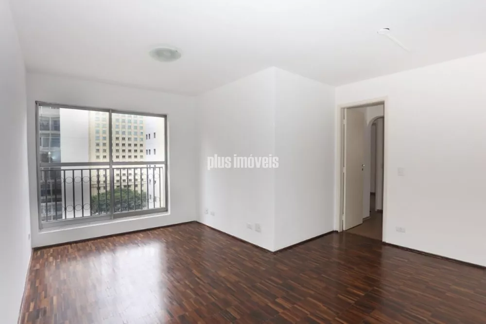 Apartamento à venda com 2 quartos, 70m² - Foto 3