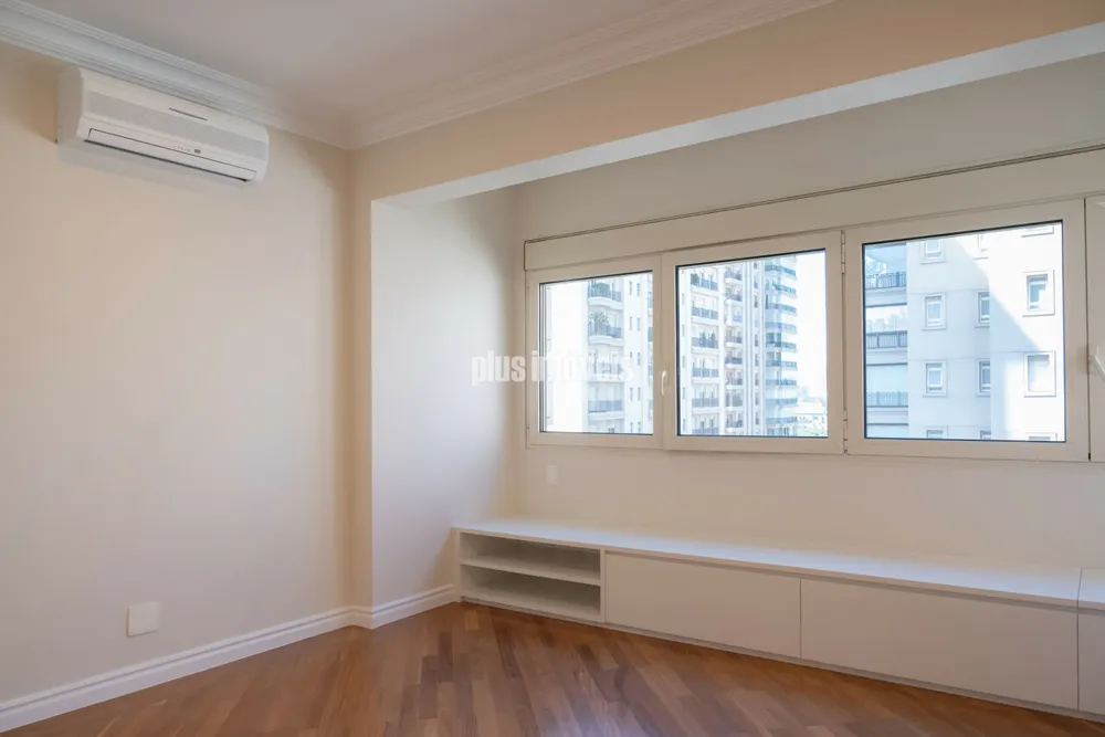 Apartamento, 3 quartos, 278 m² - Foto 2