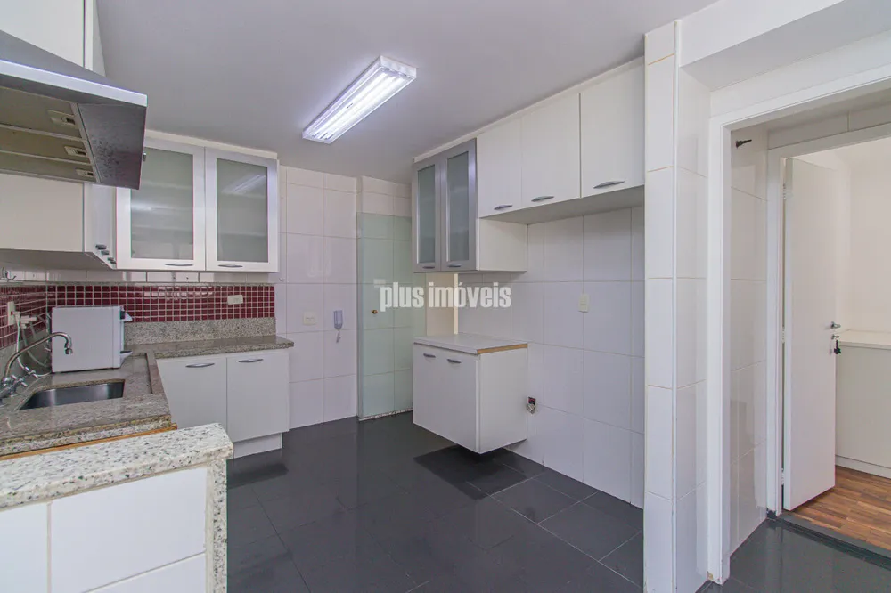 Apartamento, 3 quartos, 192 m² - Foto 1