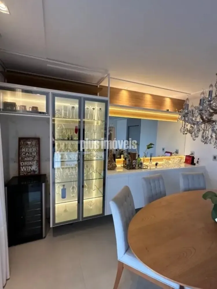 Apartamento, 3 quartos, 211 m² - Foto 4