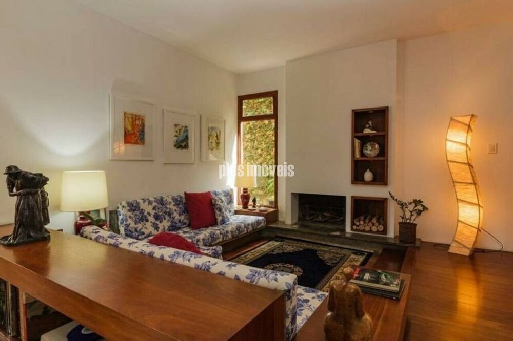 Casa, 4 quartos, 495 m² - Foto 1