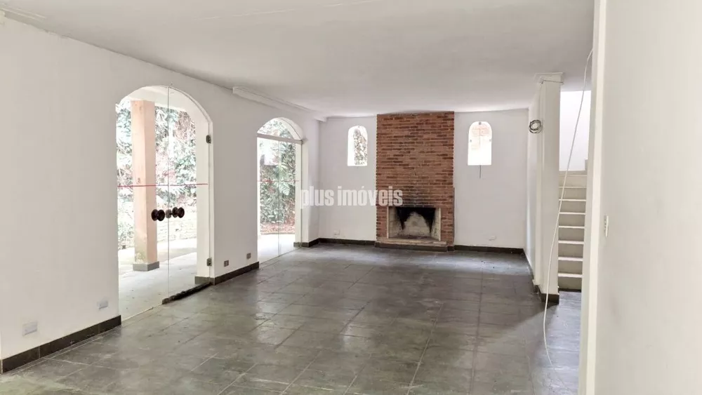 Casa à venda com 4 quartos, 306m² - Foto 3