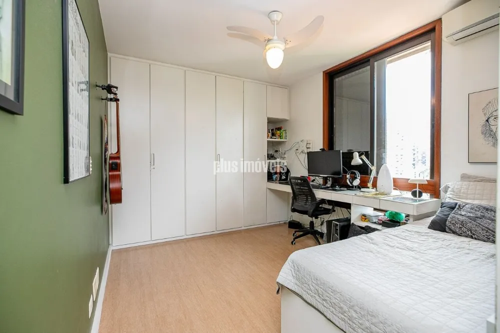 Apartamento, 3 quartos, 225 m² - Foto 1