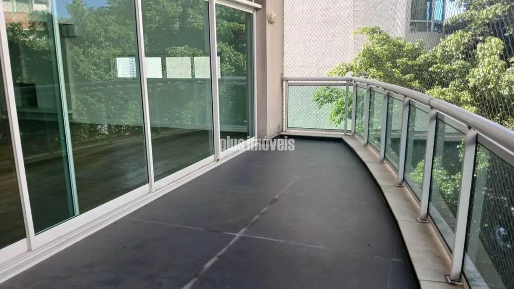 Apartamento, 3 quartos, 250 m² - Foto 2
