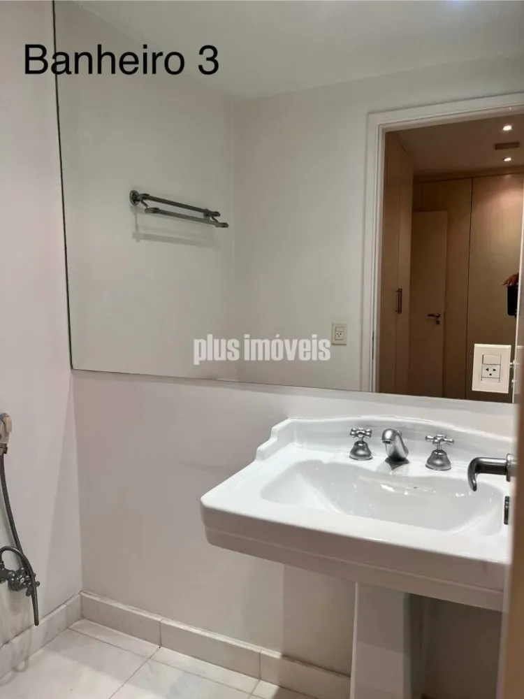 Apartamento, 3 quartos, 243 m² - Foto 4