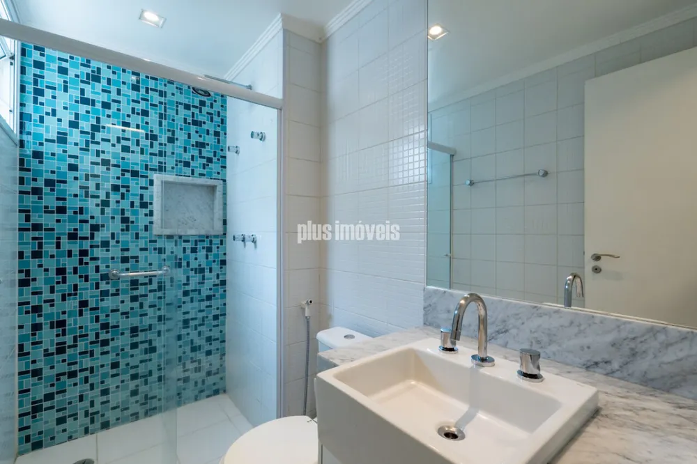 Apartamento, 3 quartos, 168 m² - Foto 1
