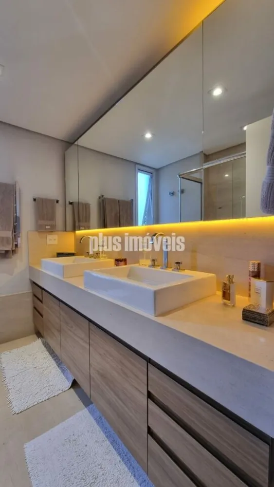 Apartamento, 4 quartos, 180 m² - Foto 1