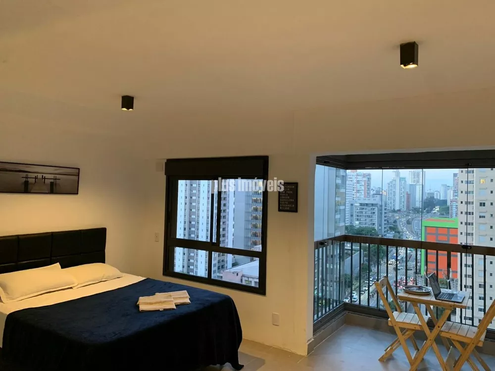 Apartamento à venda com 1 quarto, 28m² - Foto 2