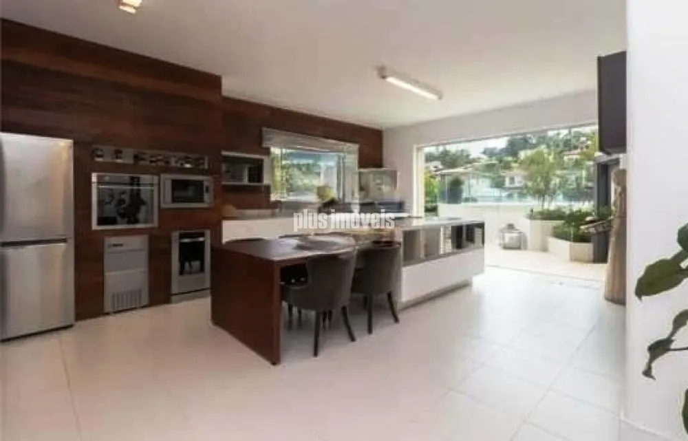 Casa, 4 quartos, 657 m² - Foto 1