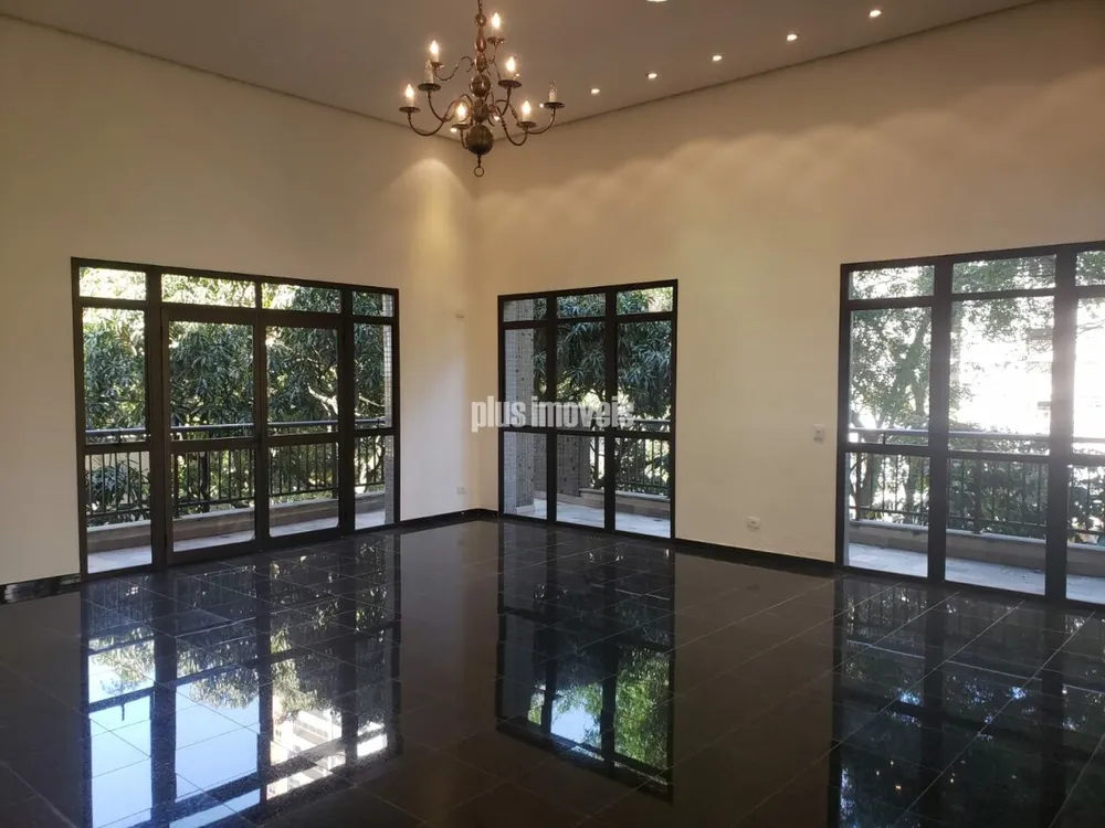 Apartamento, 3 quartos, 213 m² - Foto 1