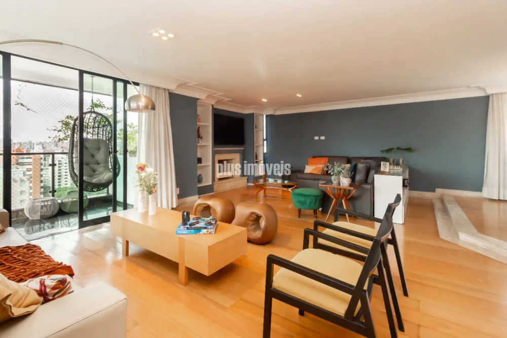 Apartamento, 3 quartos, 235 m² - Foto 2