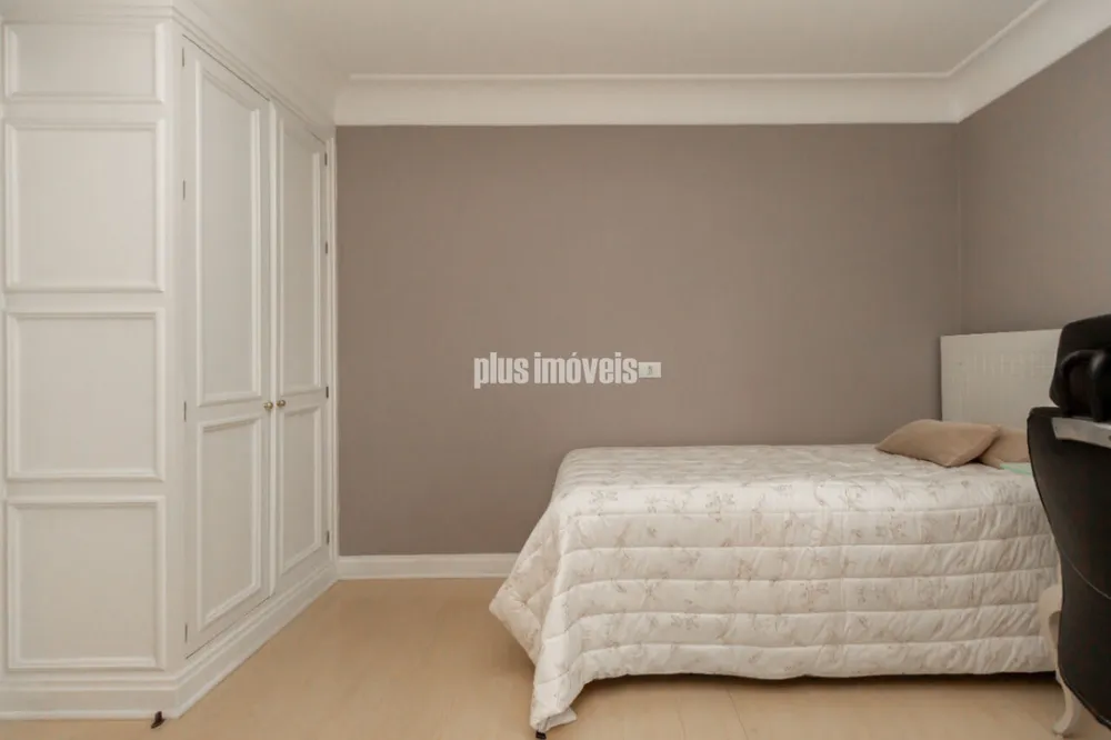 Apartamento, 3 quartos, 235 m² - Foto 1