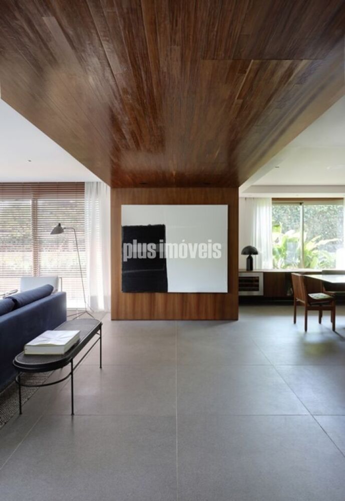 Casa, 4 quartos, 925 m² - Foto 1