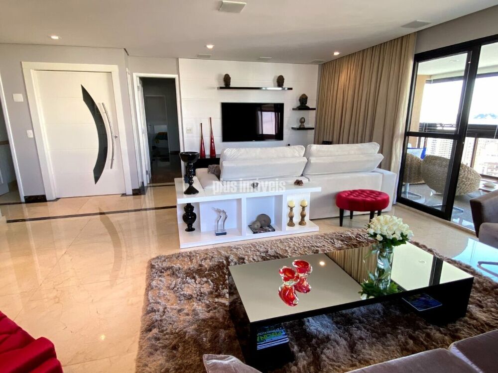 Apartamento, 3 quartos, 200 m² - Foto 1