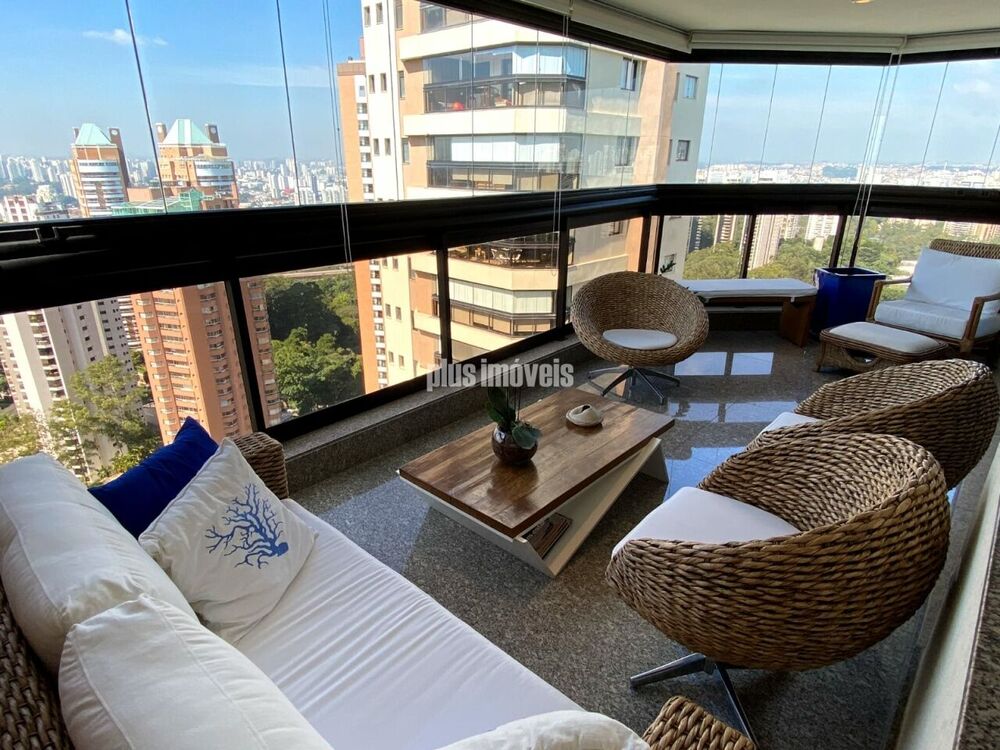 Apartamento, 3 quartos, 200 m² - Foto 2