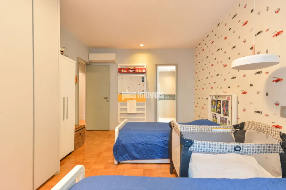 Apartamento, 3 quartos, 292 m² - Foto 1
