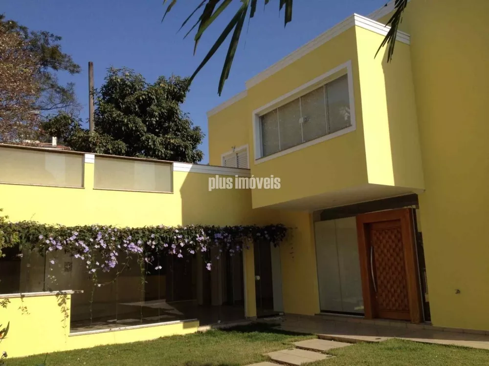 Casa à venda com 4 quartos, 338m² - Foto 2