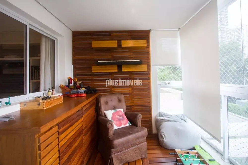 Apartamento, 3 quartos, 138 m² - Foto 2