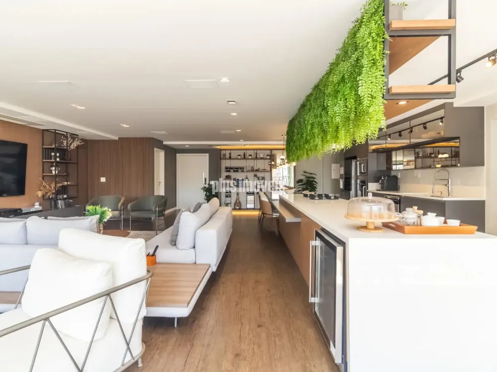 Apartamento, 3 quartos, 206 m² - Foto 2