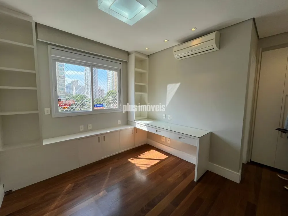 Apartamento, 4 quartos, 233 m² - Foto 2