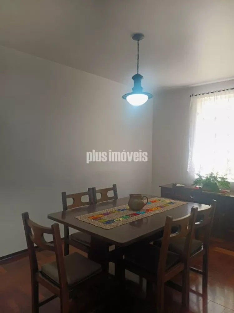 Casa à venda com 3 quartos, 189m² - Foto 4