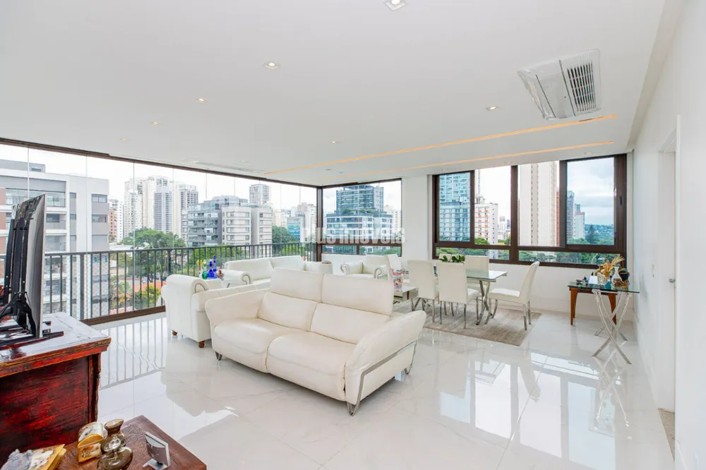 Apartamento, 3 quartos, 153 m² - Foto 1