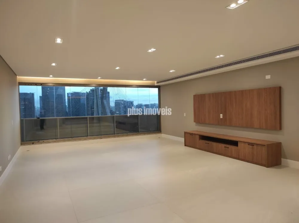 Apartamento, 4 quartos, 212 m² - Foto 2