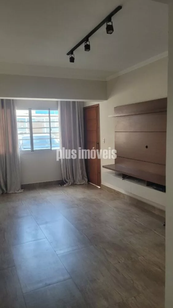 Casa à venda com 2 quartos, 90m² - Foto 2