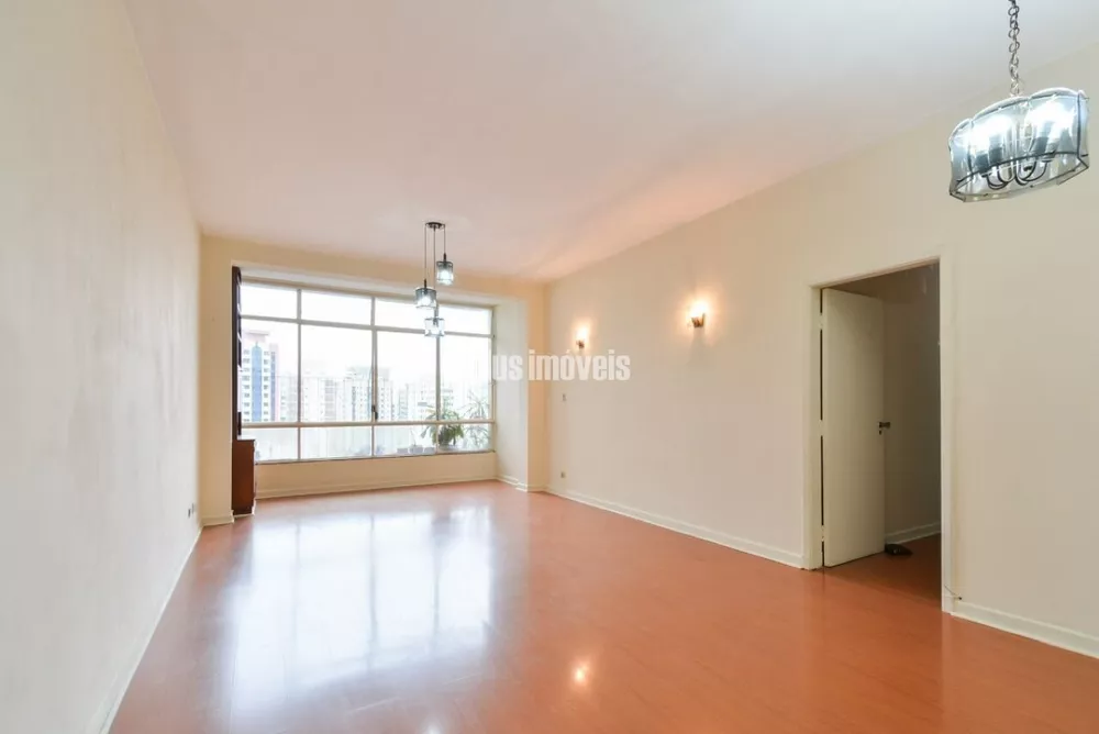 Apartamento à venda com 3 quartos, 171m² - Foto 1