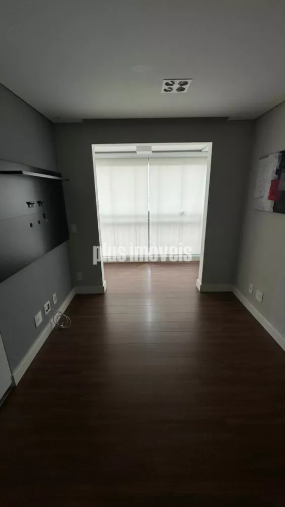 Apartamento à venda com 2 quartos, 57m² - Foto 3