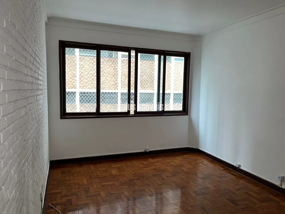 Apartamento à venda com 2 quartos, 75m² - Foto 3