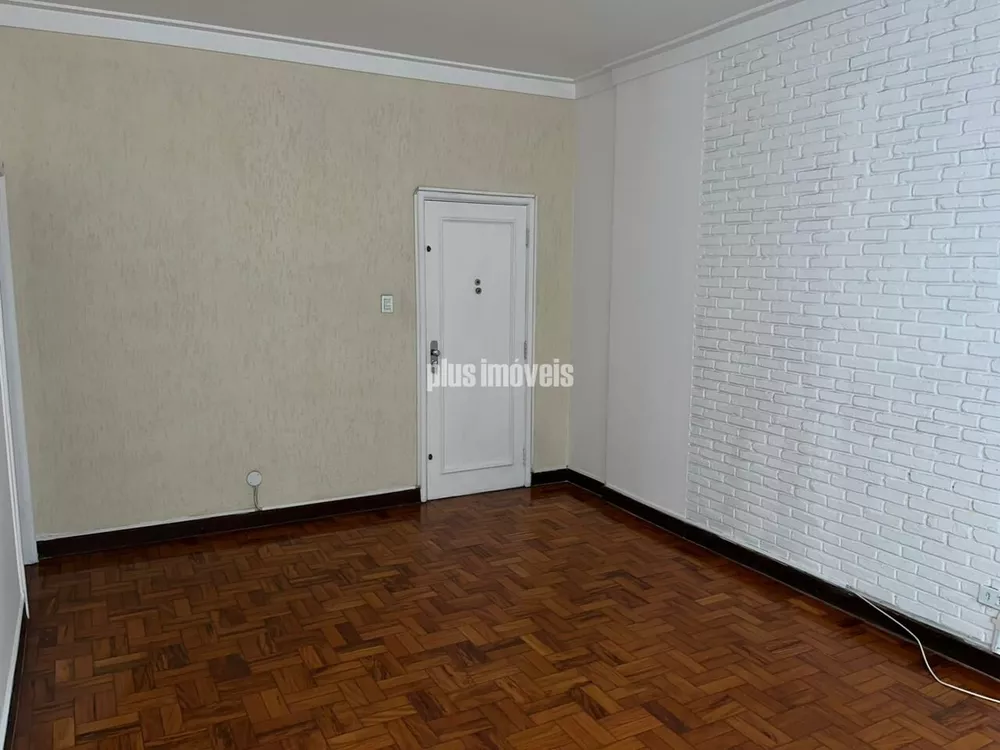 Apartamento à venda com 2 quartos, 75m² - Foto 4