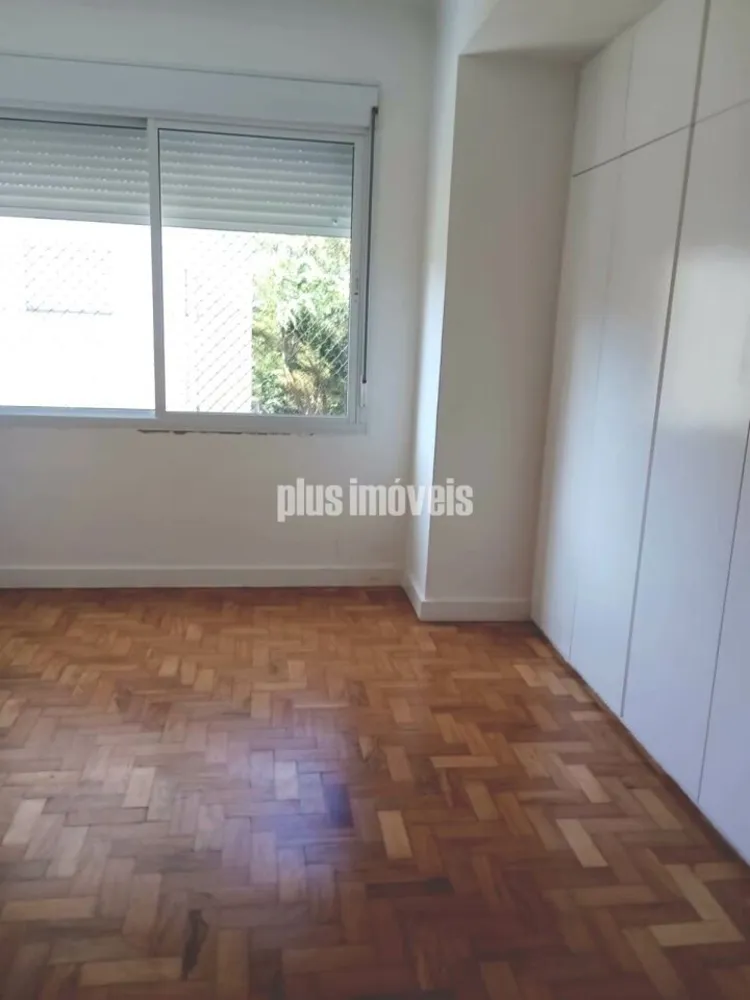 Apartamento, 3 quartos, 240 m² - Foto 2